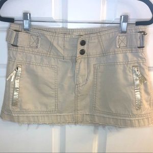Abercrombie and Fitch Khaki Mini Skirt - Size 6